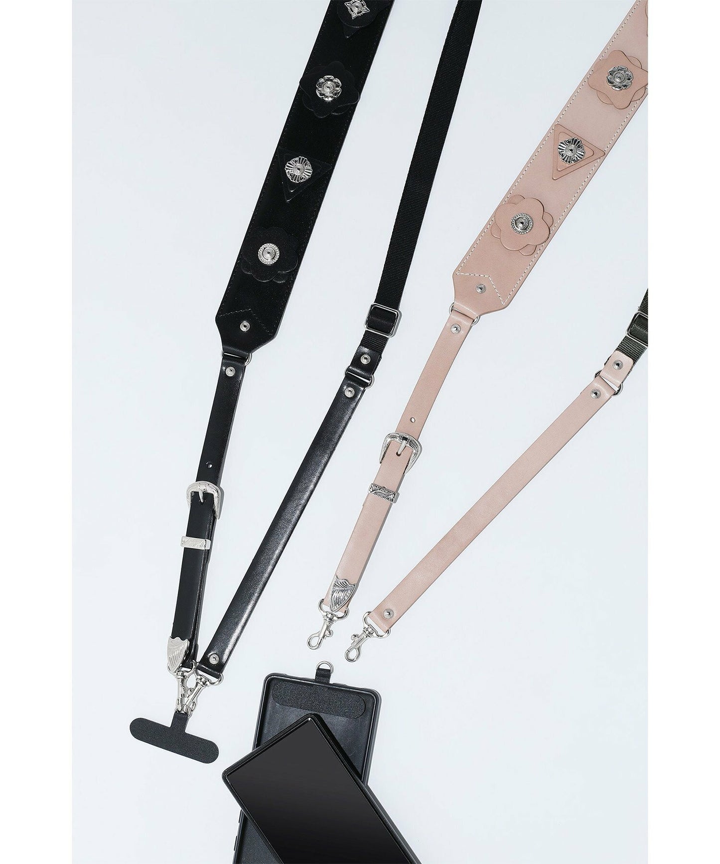 『預訂』日本 Toga Too Leather Phone Strap 手機斜揹帶