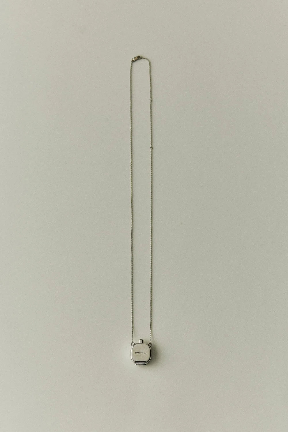 『預訂』泰國 Summerstuff.Marine x MorMorMor Untoxiclet - Locket Perfume Balm Necklace 香膏墜飾頸鍊
